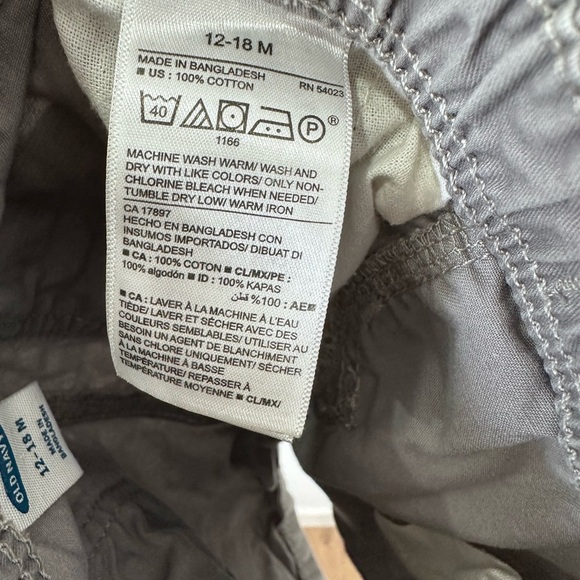 Old Navy Toddler Charcoal Shorts - 12-18 Months - Picture 5 of 5